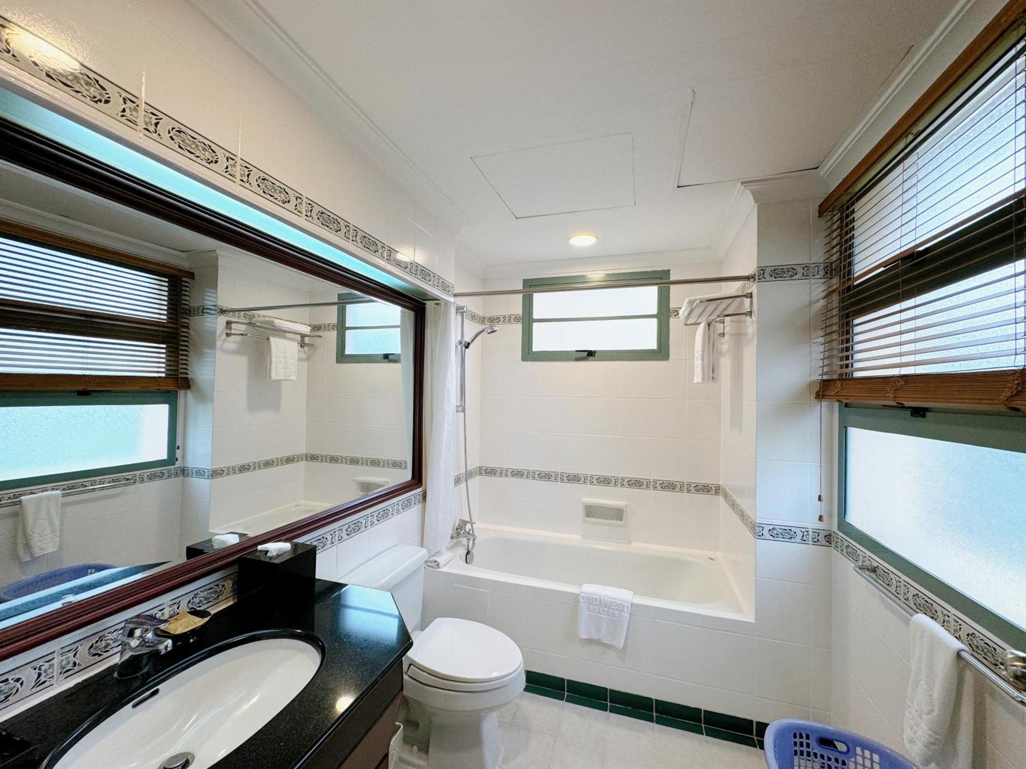 Diamond Westlake Suites Ханой Екстер'єр фото